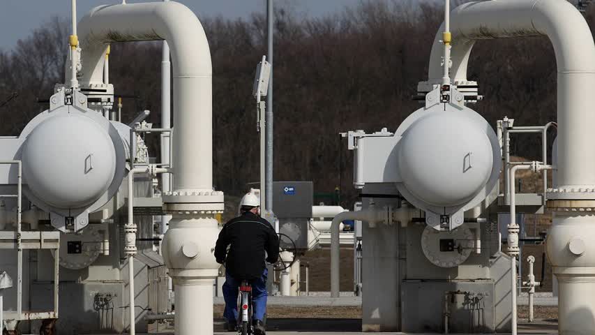 Фото - Европа собралась отложить решение по потолку цен на газ до ноября